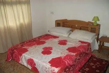 Marl Self Catering * Pointe La Rue